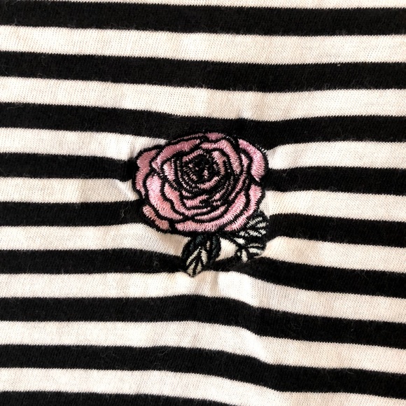 Garage | US M Stripped Crop Top - Picture 4 of 5